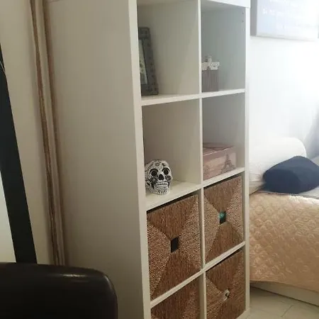 3 Bedrooms With Sea View Furnished Terrace And Wifi At Appartamento *