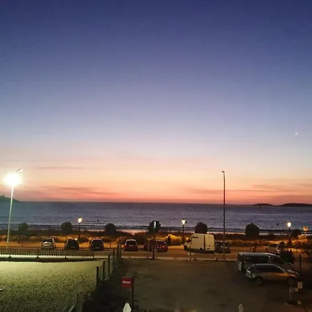 Appartamento 3 Bedrooms With Sea View Furnished Terrace And Wifi At *